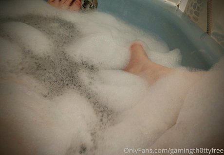 gamingth0ttyfree onlyfans leak new