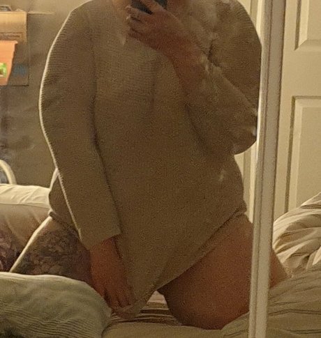 chubby little kitty onlyfans leak naked