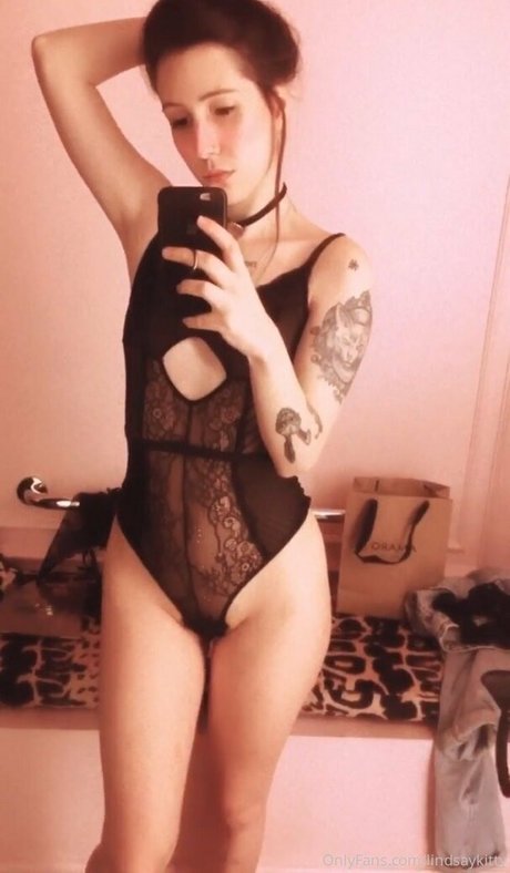 lindsaykitty onlyfans uncensored