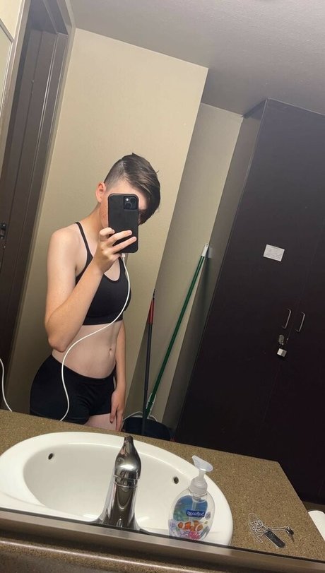 Mockingwoojay onlyfans leaked dirtyship