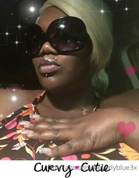 beverlyblue3x only fans nude leaks