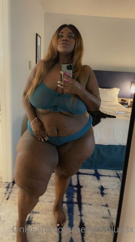 beverlyblue3x onlyfans leaked pictures