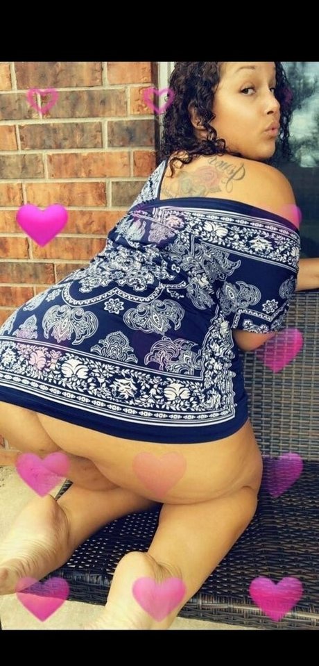 yourdirtystepmom onlyfans porn leaks