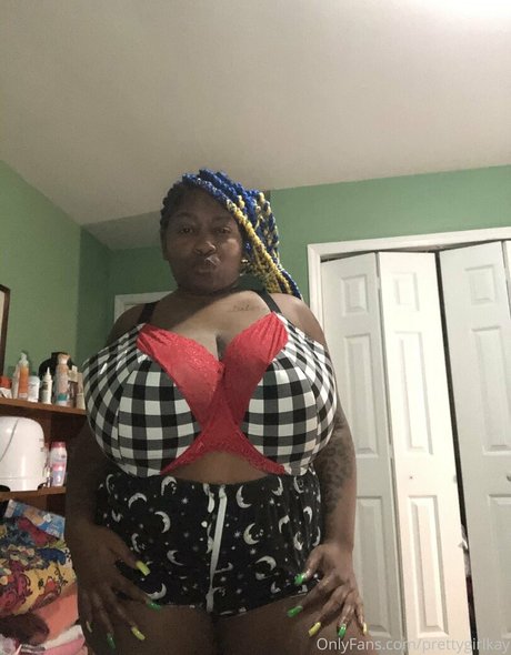 famousstarkmarie leaked onlyfans sextape