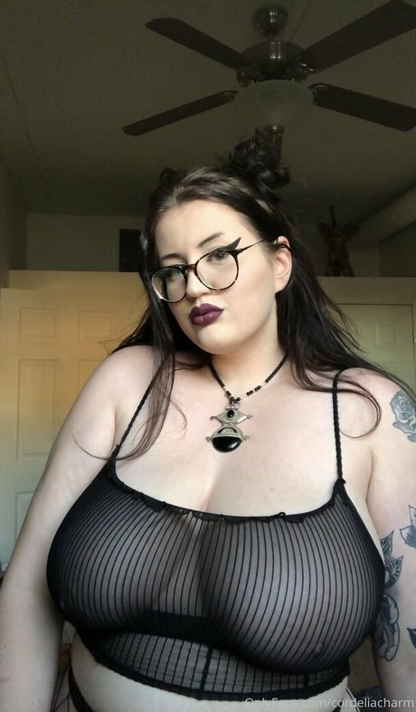 cordeliacharm onlyfans leaks naked