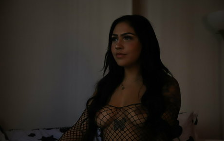 vixennadia onlyfans mega