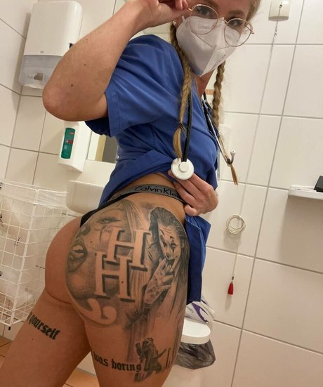 Nurselayla onlyfans sex tape