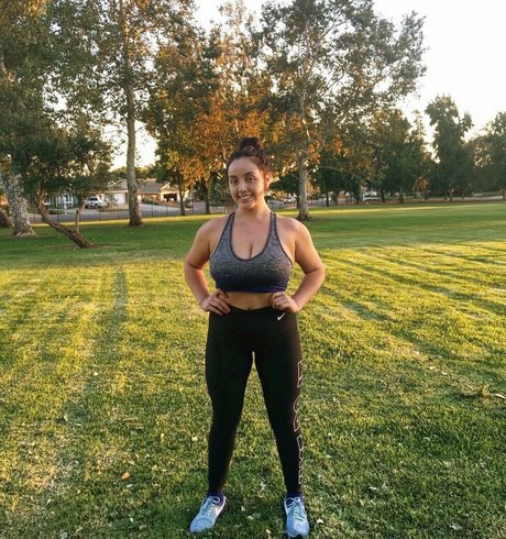 Alissandra Segura onlyfans leaked tits