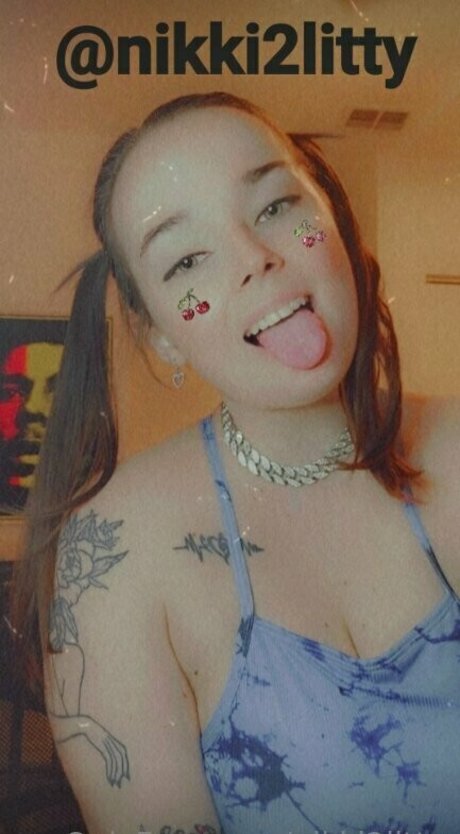nikki2litty onlyfans posts