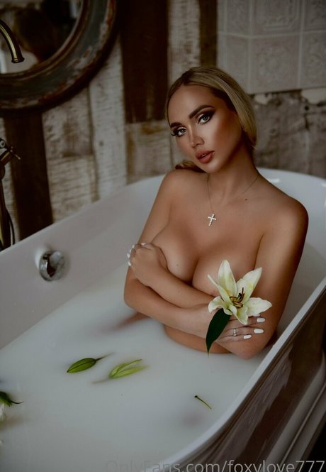 foxylove777 onlyfans model