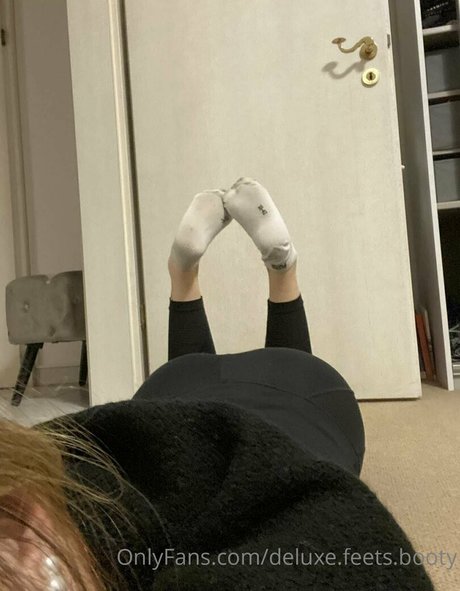 deluxe feets booty onlyfans nudes leaks