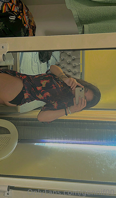 gennif00 onlyfans leaked photos