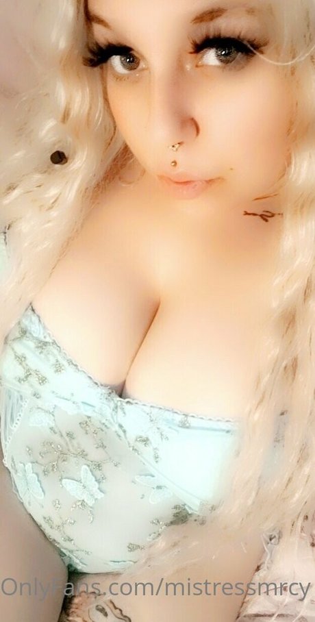 mistressmrcy onlyfans sextape