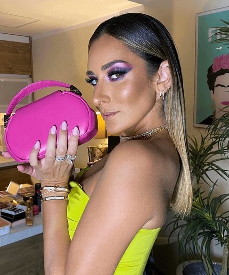 Amina Khalil only fans sex