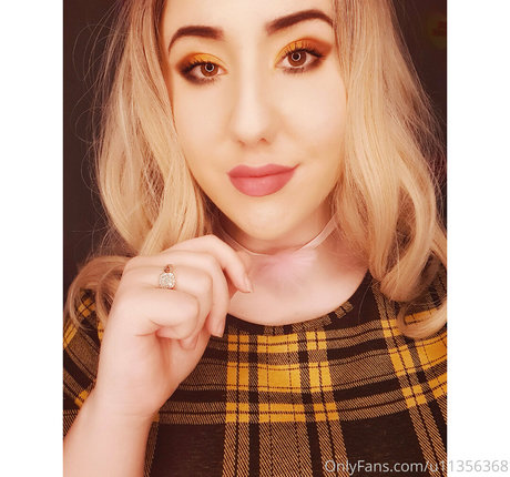 gothickitti only fans pic