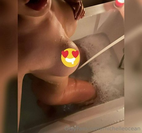 carolinespark onlyfans naked leaked