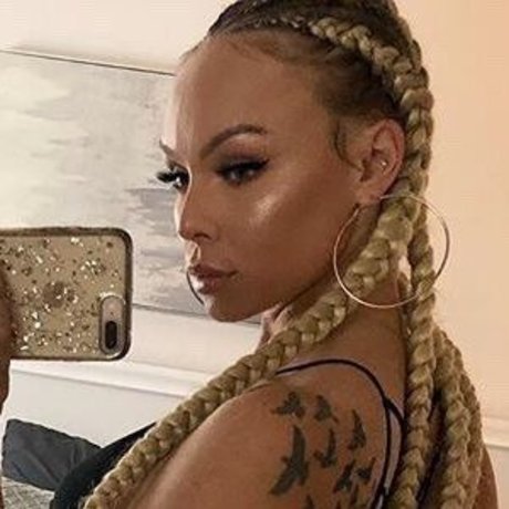 Krissy Mechelle onlyfans leak porn