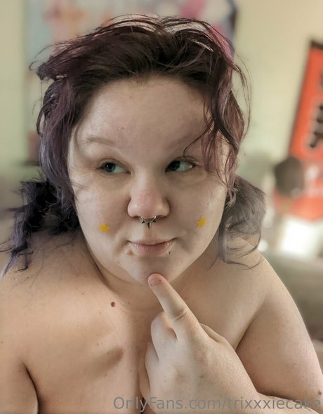 trixxxiecake onlyfans creator