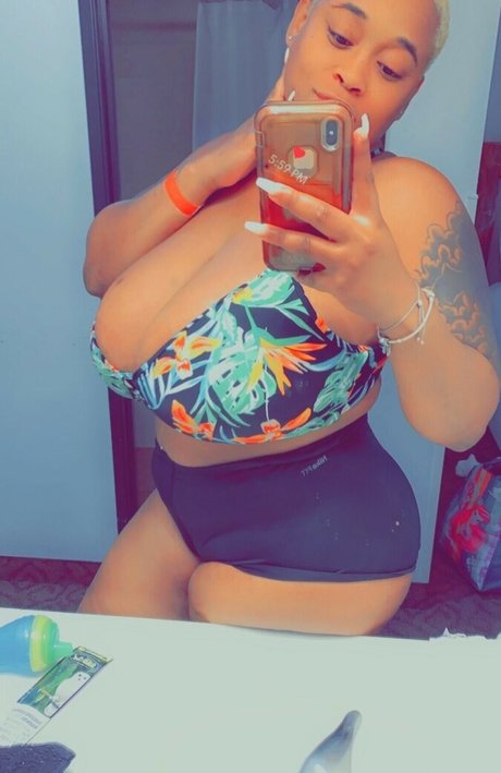 ChellMzDonald nudes onlyfans leaks