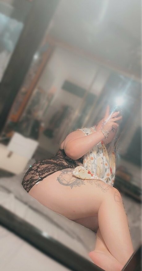 missiemo onlyfans model