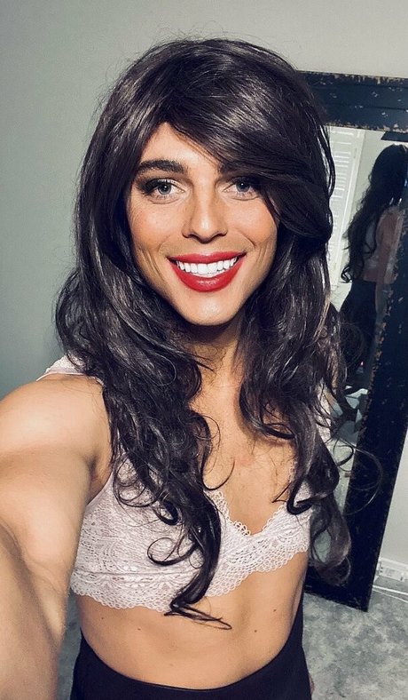 naughtynoellenights onlyfans pictures