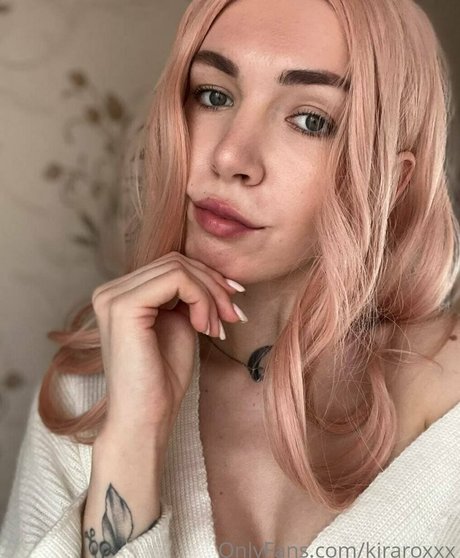 kiraroxxx onlyfans naked leak