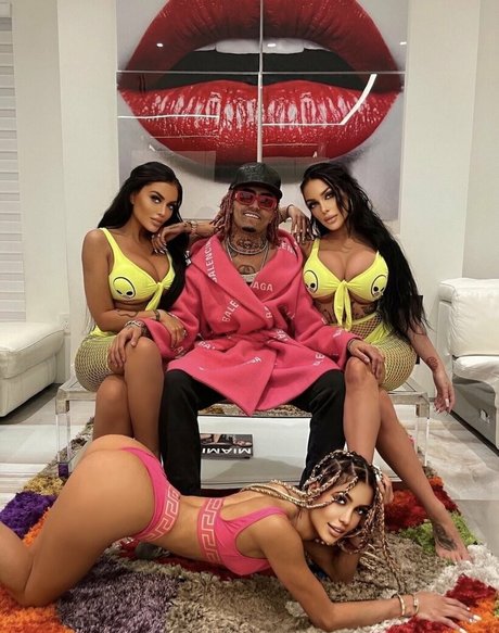 pumpsfreeplayhouse onlyfans porn leaked