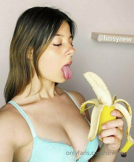 onlymiaux onlyfans nude pictures