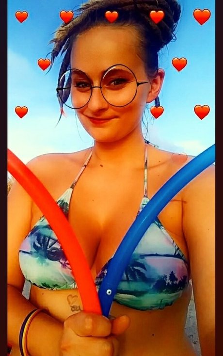 headyh00per onlyfans leaked nudes