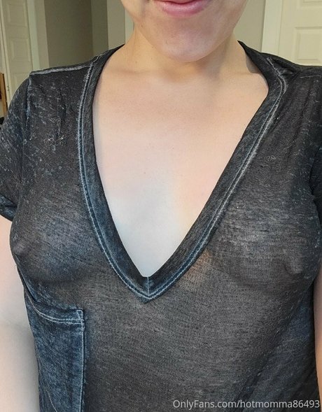 hotmomma86493 onlyfans model photos