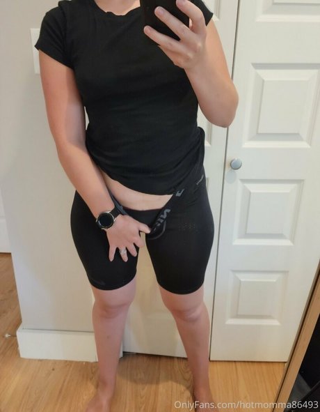 hotmomma86493 onlyfans desnuda