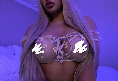 iesha mareee leaked onlyfans nude