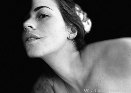 vicalouquafree onlyfans leaked photos