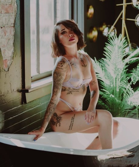 ChunLybia free onlyfans