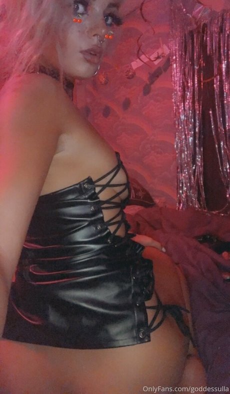 goddessulla onlyfans naked
