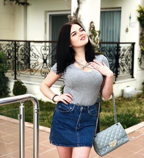 yanamulberry leaked onlyfans