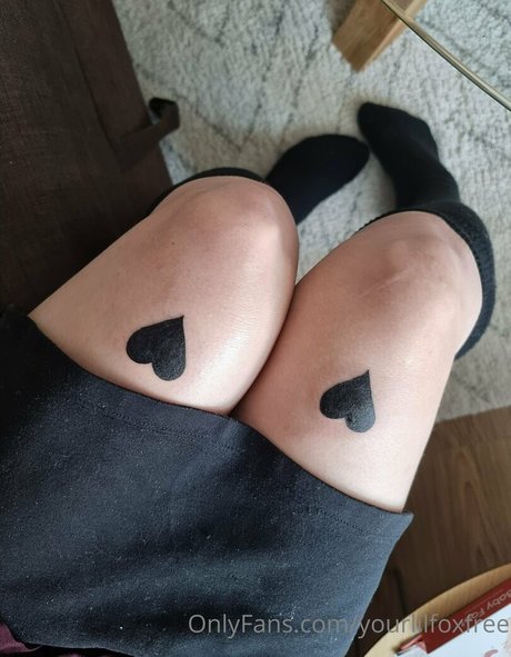 yourlilfoxfree onlyfans sextape leak