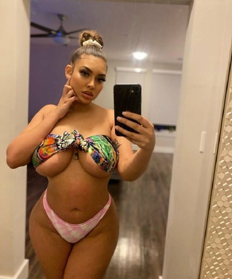 Annamariesarai hot onlyfans
