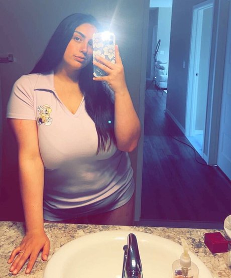 Jazminealeahh Profile pic