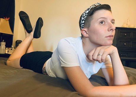 evieauburnfree only fans nudes