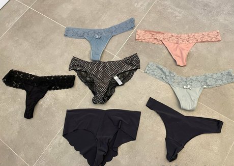 buttstrutt free only fans