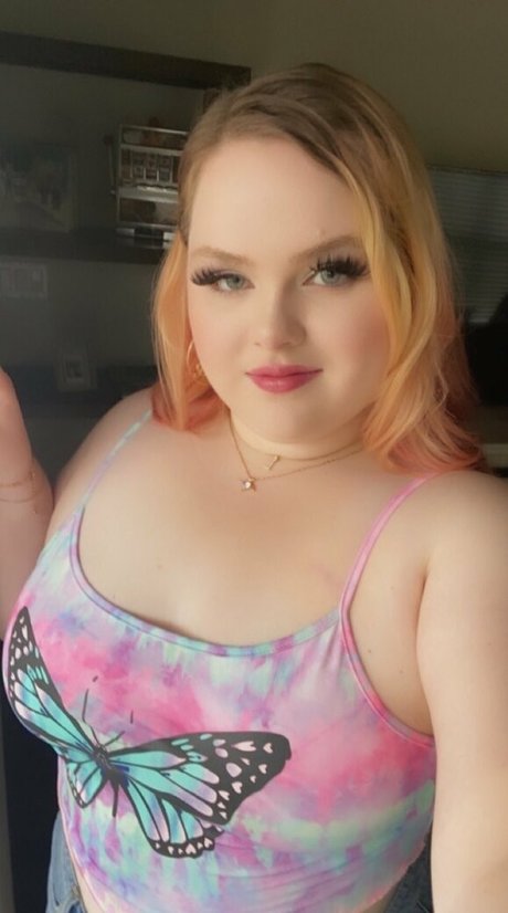 laylaluckie24 xxx onlyfans