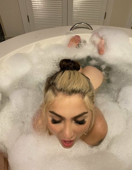 Cumslutnatalie onlyfans post