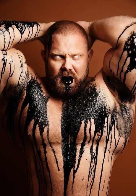 hugeandhung nude onlyfans pics