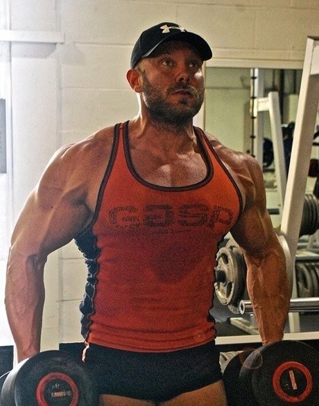 hugeandhung onlyfans leak porn