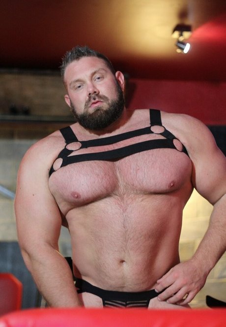 hugeandhung new onlyfans