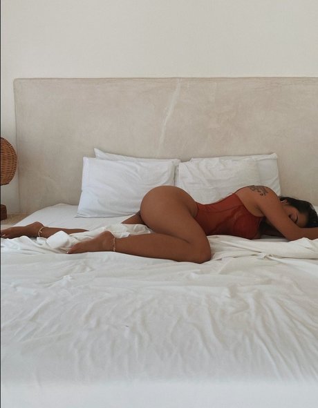 OfficialArmaniMarie onlyfans nude pics