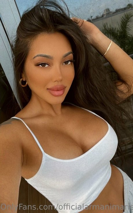 OfficialArmaniMarie naked onlyfans leaks