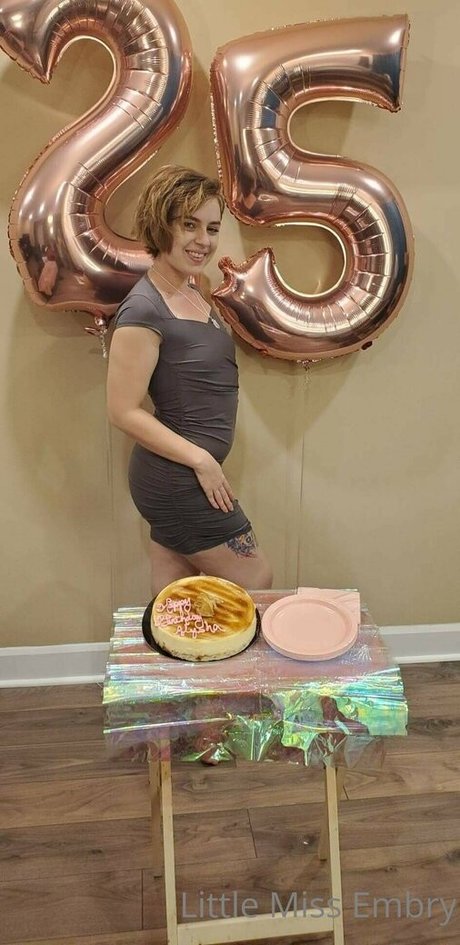 littlemissembry onlyfans nude photos