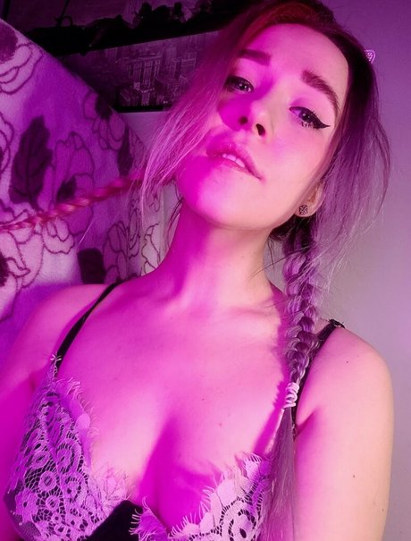 enicat nude only fans